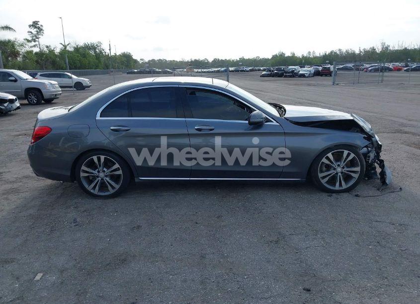 Photo 12 of 2017 Mercedes-benz C 300 LUXURY/SPORT (VIN 55SWF4JB6HU182542)