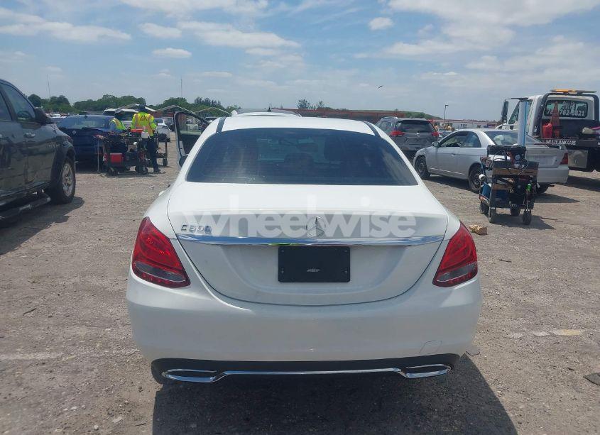 Photo 16 of 2017 Mercedes-benz C 300 LUXURY/SPORT (VIN 55SWF4JB6HU186221)