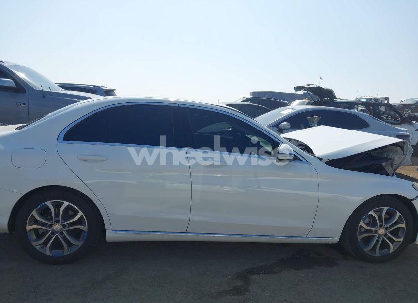 Photo 14 of 2017 Mercedes-benz C 300 LUXURY/SPORT (VIN 55SWF4JB6HU188700)