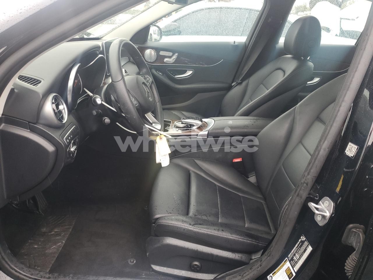 Photo 7 of 2017 MERCEDES-BENZ C 300 (VIN 55SWF4JB6HU209187)