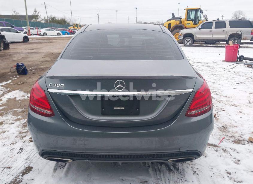 Photo 16 of 2017 Mercedes-benz C 300 LUXURY/SPORT (VIN 55SWF4JB6HU229150)