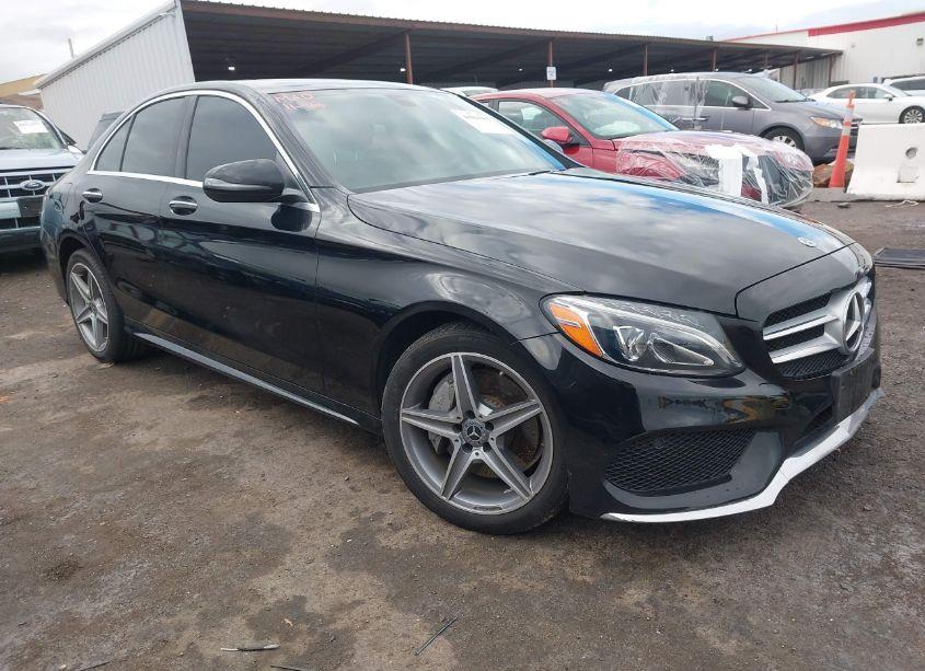 2018 Mercedes-benz C 300 (VIN 55SWF4JB6JU275955) main photo