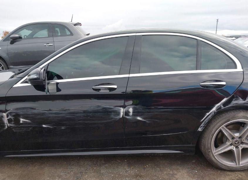 Photo 14 of 2018 Mercedes-benz C 300 (VIN 55SWF4JB6JU275955)