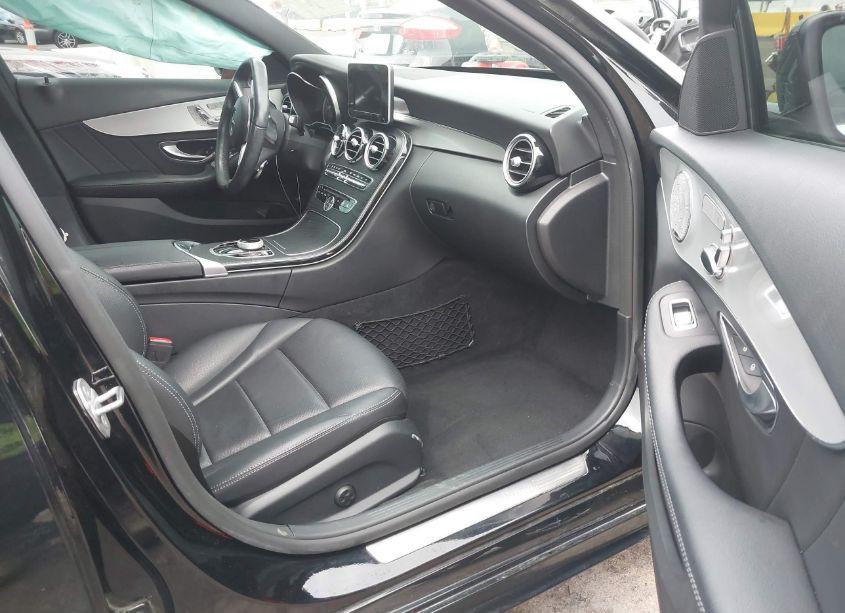 Photo 5 of 2018 Mercedes-benz C 300 (VIN 55SWF4JB6JU275955)