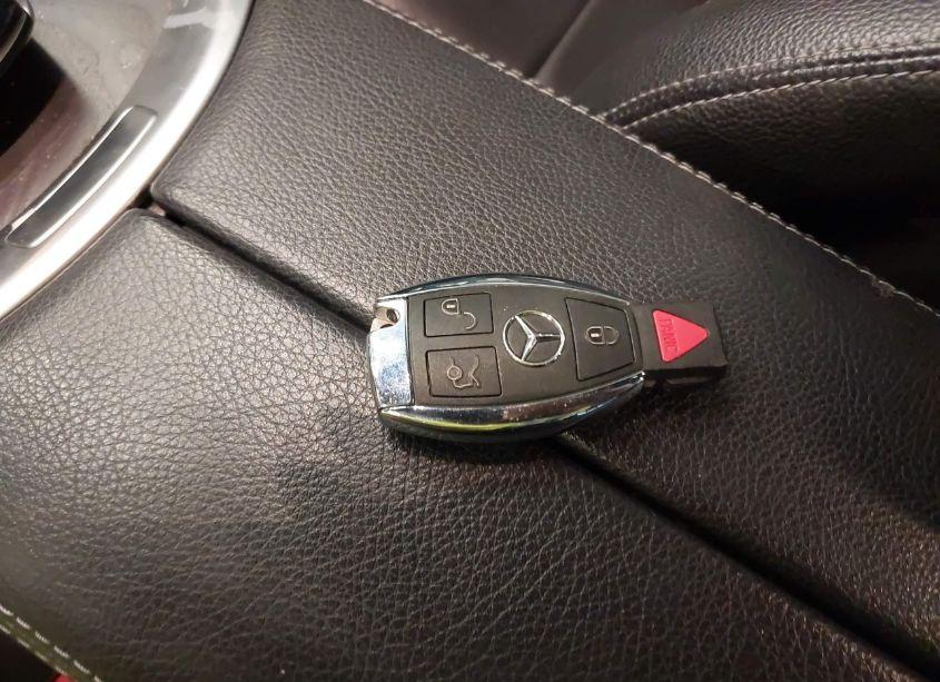 Photo 11 of 2015 Mercedes-benz C 300 LUXURY/SPORT (VIN 55SWF4JB7FU046983)