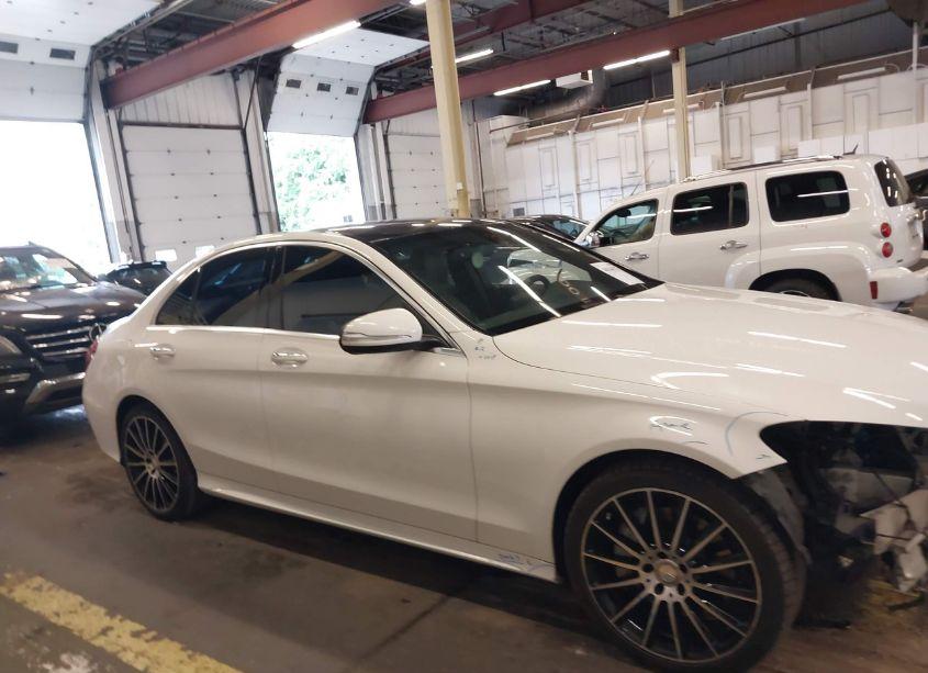 Photo 14 of 2015 Mercedes-benz C 300 LUXURY/SPORT (VIN 55SWF4JB7FU046983)