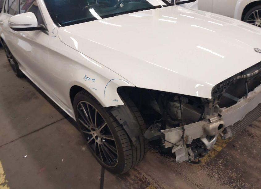 Photo 18 of 2015 Mercedes-benz C 300 LUXURY/SPORT (VIN 55SWF4JB7FU046983)