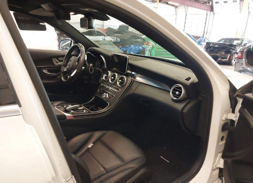 Photo 5 of 2015 Mercedes-benz C 300 LUXURY/SPORT (VIN 55SWF4JB7FU046983)