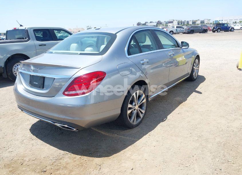 Photo 4 of 2015 Mercedes-benz C 300 LUXURY/SPORT (VIN 55SWF4JB7FU047874)