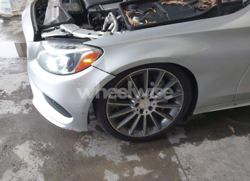 Photo 6 of 2015 Mercedes-benz C 300 (VIN 55SWF4JB7FU089249)