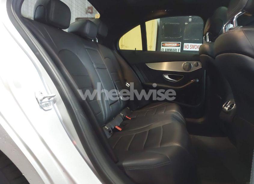 Photo 8 of 2015 Mercedes-benz C 300 (VIN 55SWF4JB7FU089249)