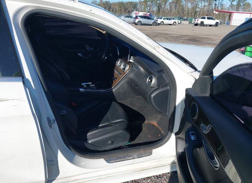 Photo 5 of 2016 Mercedes-benz C 300 LUXURY/SPORT (VIN 55SWF4JB7GU125104)