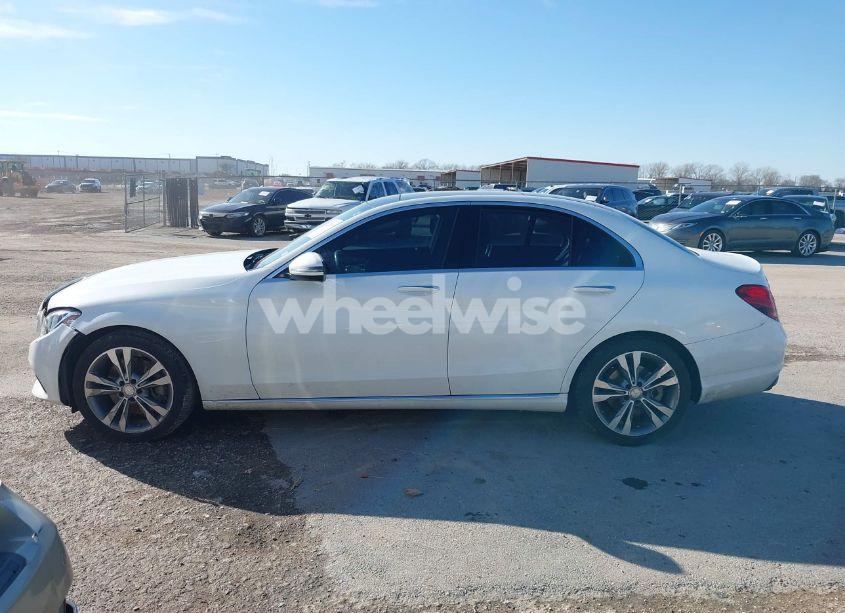 Photo 15 of 2016 Mercedes-benz C 300 LUXURY/SPORT (VIN 55SWF4JB7GU162380)