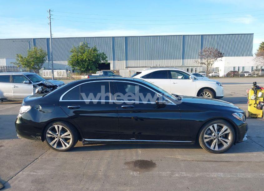 Photo 12 of 2018 Mercedes-benz C 300 (VIN 55SWF4JB7JU235626)