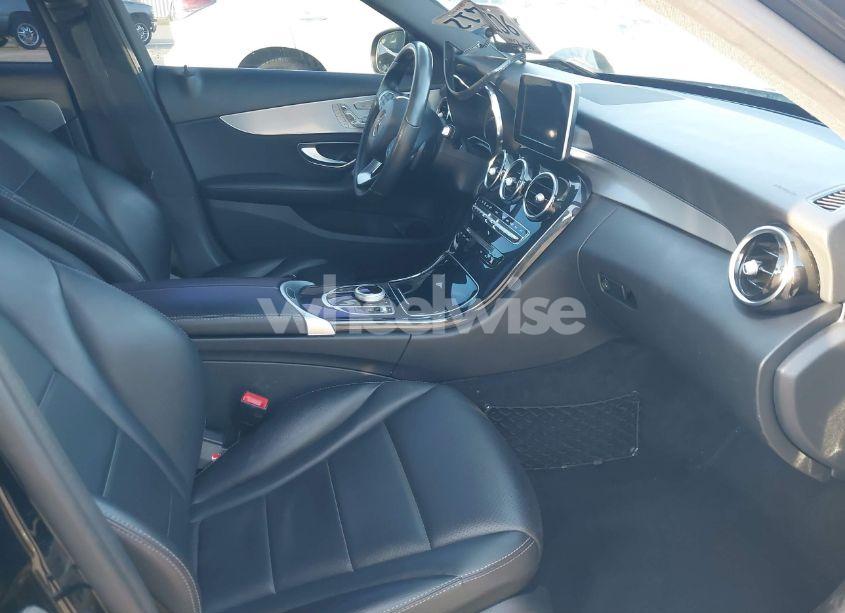 Photo 5 of 2018 Mercedes-benz C 300 (VIN 55SWF4JB7JU235626)