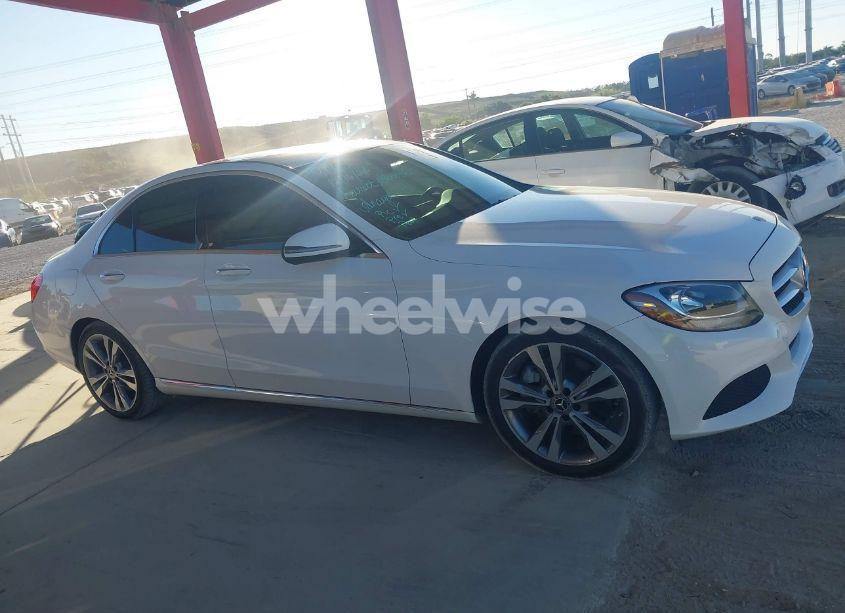 Photo 14 of 2018 Mercedes-benz C 300 (VIN 55SWF4JB7JU262387)