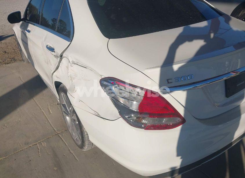 Photo 18 of 2018 Mercedes-benz C 300 (VIN 55SWF4JB7JU262387)