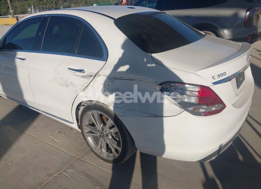 Photo 6 of 2018 Mercedes-benz C 300 (VIN 55SWF4JB7JU262387)