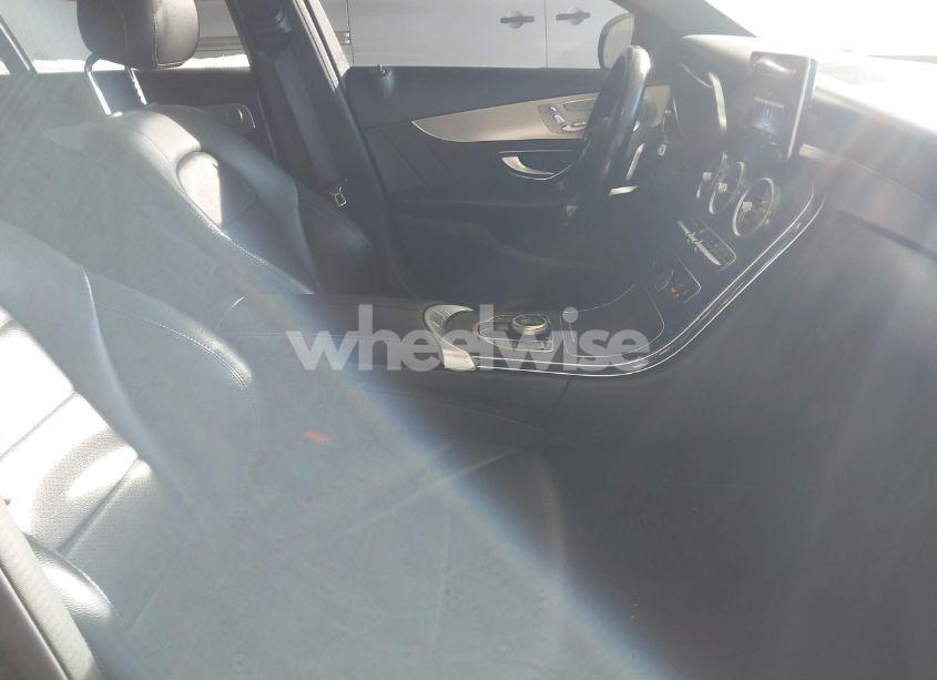 Photo 5 of 2018 Mercedes-benz C 300 (VIN 55SWF4JB7JU279285)