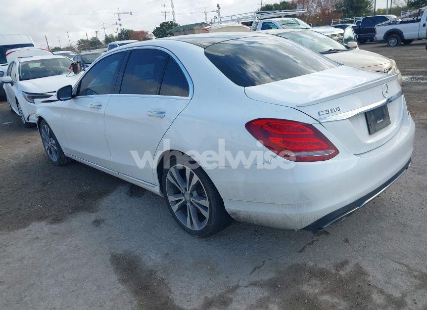 Photo 3 of 2015 Mercedes-benz C 300 LUXURY/SPORT (VIN 55SWF4JB8FU045549)
