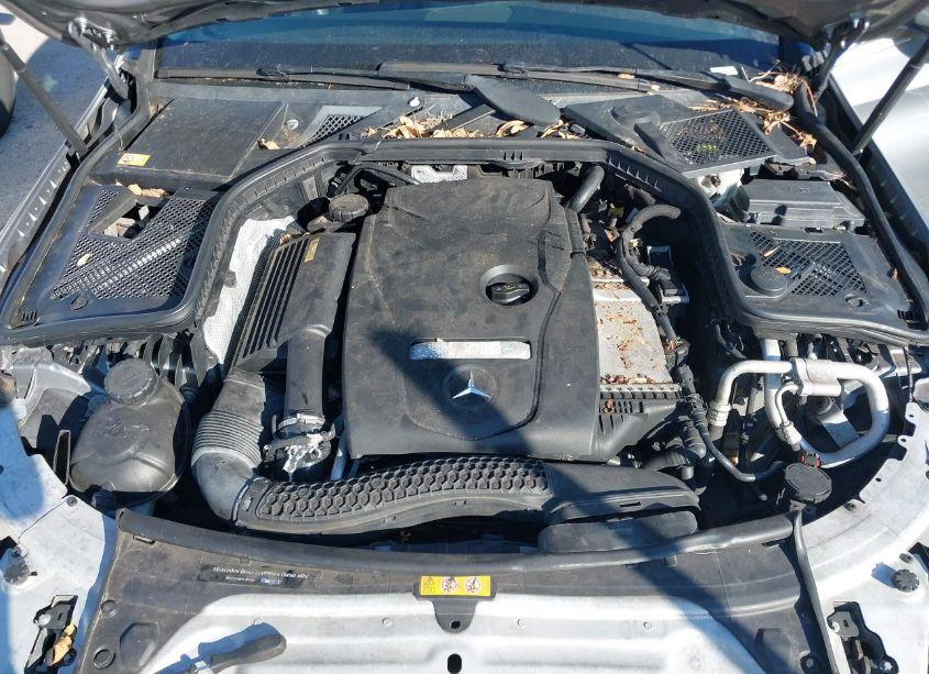 Photo 10 of 2015 Mercedes-benz C 300 LUXURY/SPORT (VIN 55SWF4JB8FU053828)