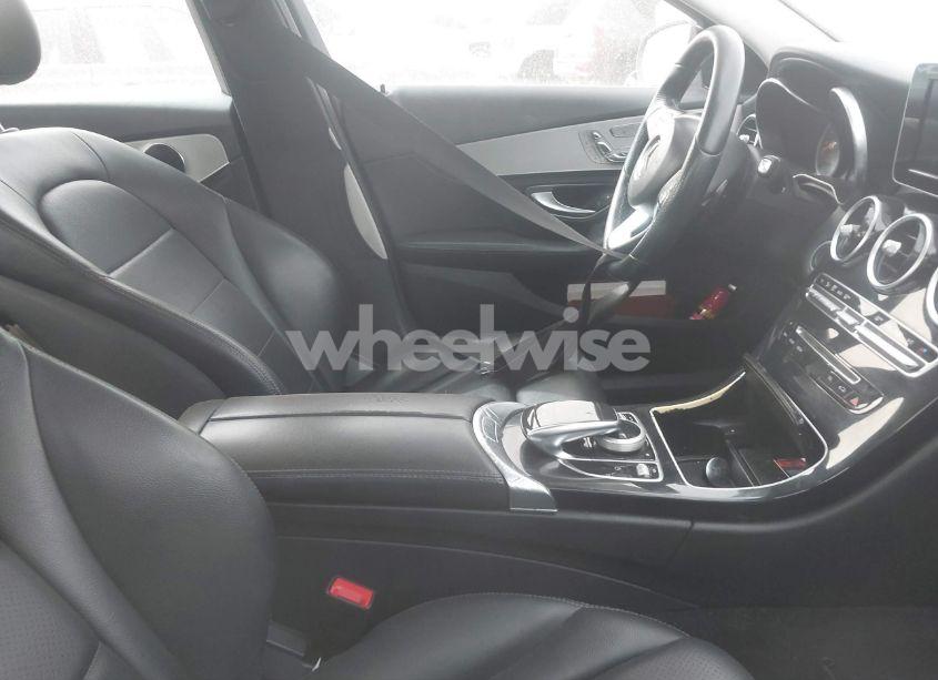Photo 5 of 2015 Mercedes-benz C 300 LUXURY/SPORT (VIN 55SWF4JB8FU055630)