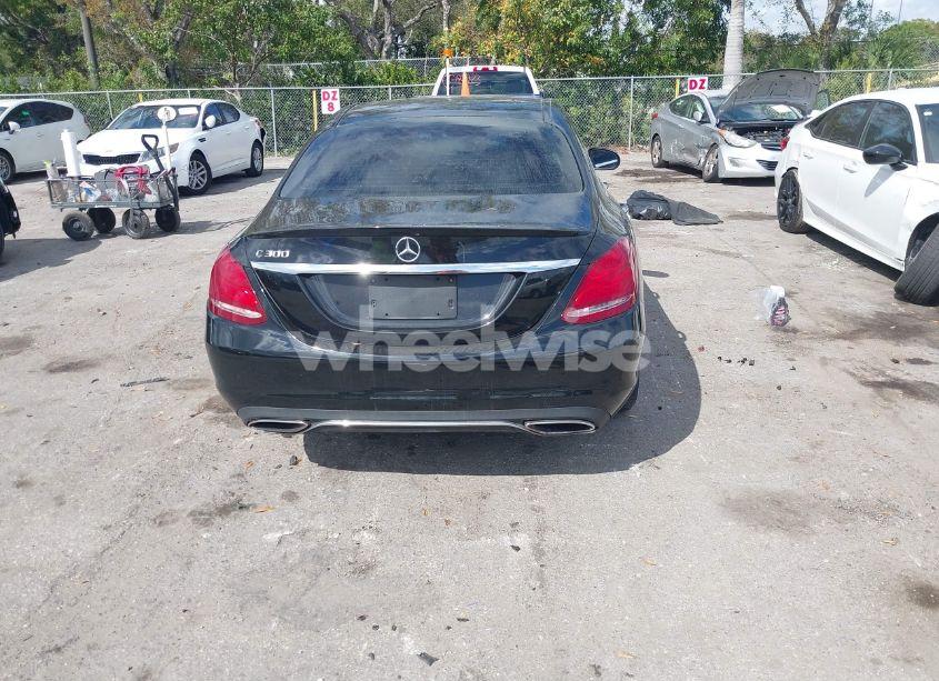 Photo 15 of 2015 Mercedes-benz C 300 LUXURY/SPORT (VIN 55SWF4JB8FU062030)