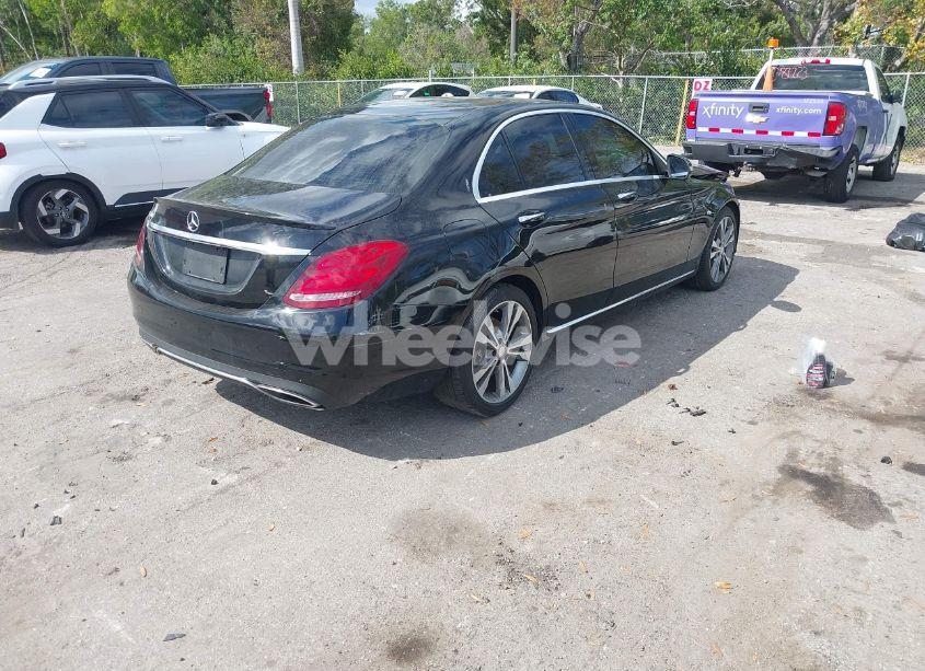 Photo 4 of 2015 Mercedes-benz C 300 LUXURY/SPORT (VIN 55SWF4JB8FU062030)
