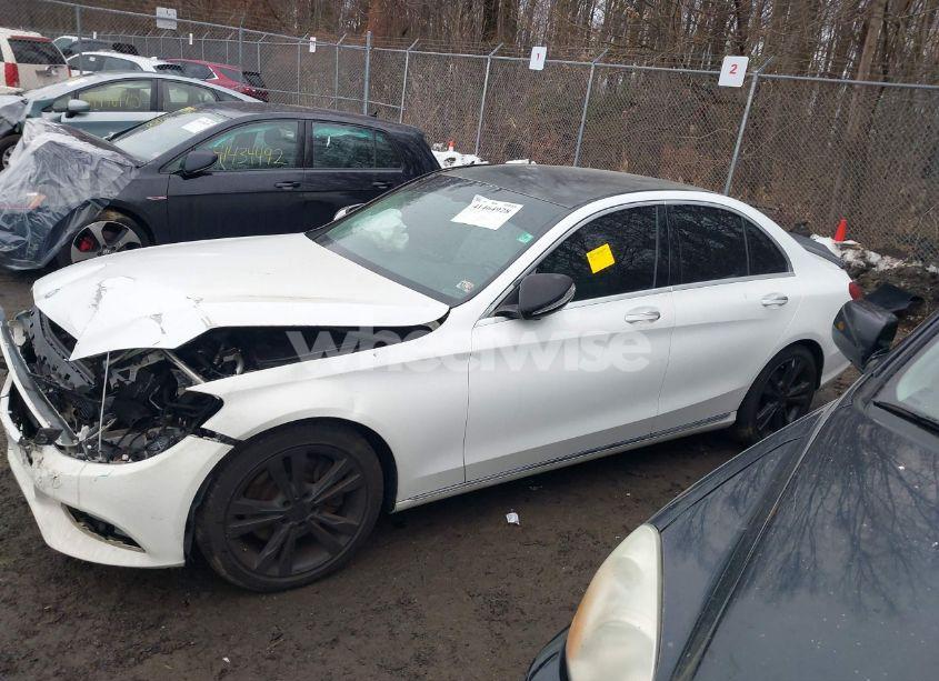 Photo 15 of 2015 Mercedes-benz C 300 LUXURY/SPORT (VIN 55SWF4JB8FU065543)