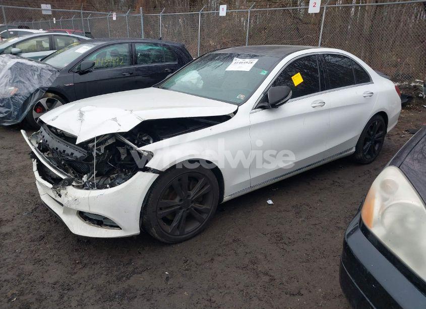 Photo 2 of 2015 Mercedes-benz C 300 LUXURY/SPORT (VIN 55SWF4JB8FU065543)