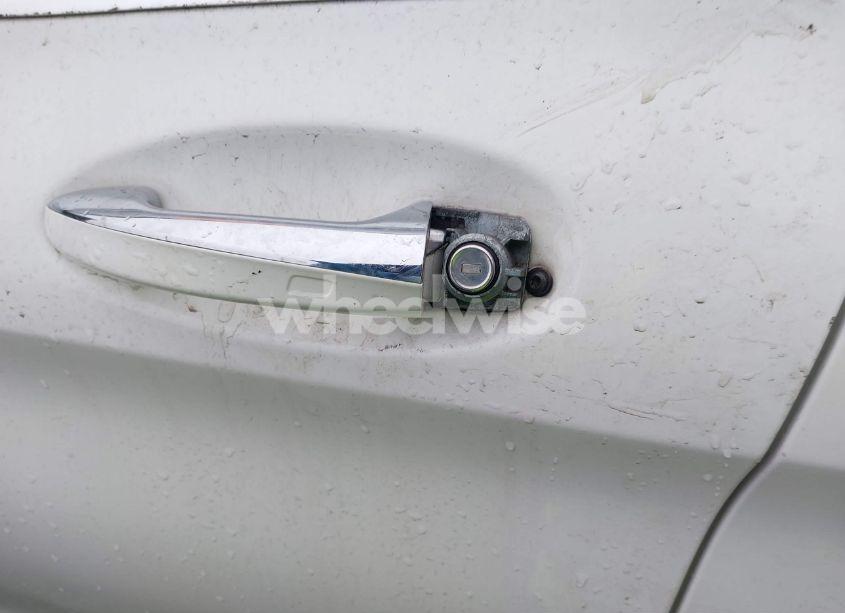 Photo 20 of 2015 Mercedes-benz C 300 LUXURY/SPORT (VIN 55SWF4JB8FU065543)