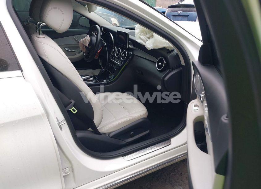 Photo 5 of 2015 Mercedes-benz C 300 LUXURY/SPORT (VIN 55SWF4JB8FU065543)