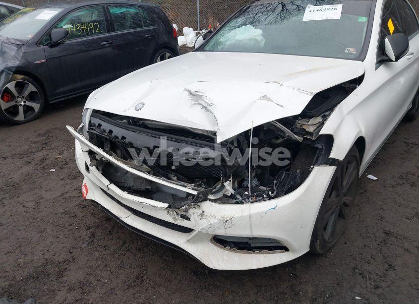 Photo 6 of 2015 Mercedes-benz C 300 LUXURY/SPORT (VIN 55SWF4JB8FU065543)