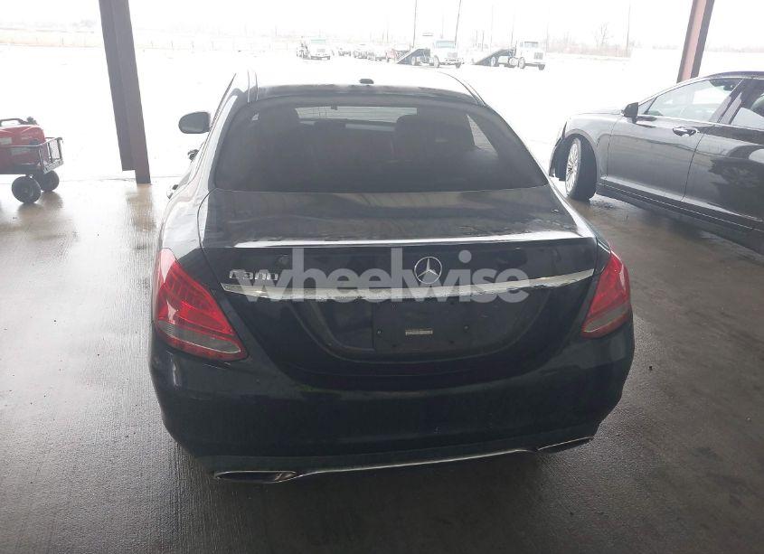 Photo 16 of 2015 Mercedes-benz C 300 LUXURY/SPORT (VIN 55SWF4JB8FU081676)