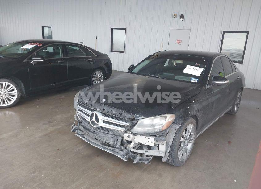 Photo 6 of 2015 Mercedes-benz C 300 LUXURY/SPORT (VIN 55SWF4JB8FU081676)