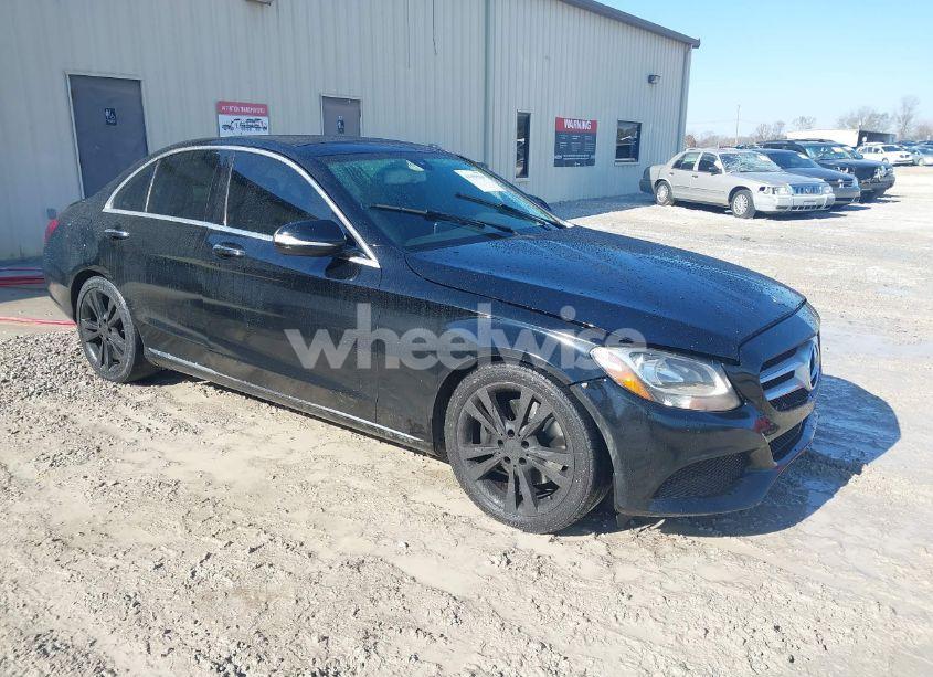 2015 Mercedes-benz C 300 (VIN 55SWF4JB8FU083878) main photo