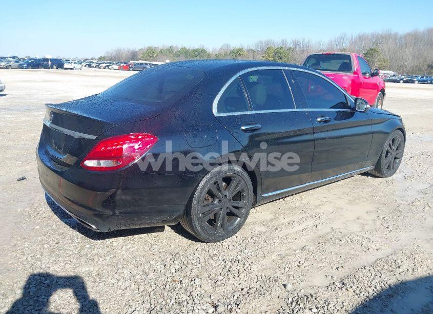 Photo 4 of 2015 Mercedes-benz C 300 (VIN 55SWF4JB8FU083878)