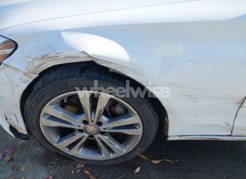 Photo 6 of 2016 Mercedes-benz C 300 LUXURY/SPORT (VIN 55SWF4JB8GU128268)