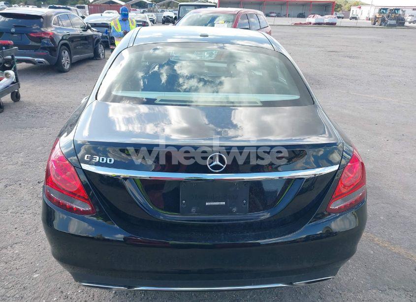 Photo 16 of 2017 Mercedes-benz C 300 LUXURY/SPORT (VIN 55SWF4JB8HU211670)