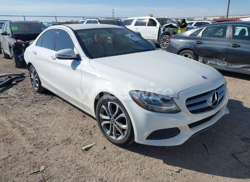 2017 Mercedes-benz C 300 LUXURY/SPORT (VIN 55SWF4JB8HU215346) main photo