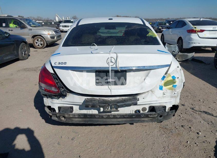 Photo 16 of 2017 Mercedes-benz C 300 LUXURY/SPORT (VIN 55SWF4JB8HU215346)