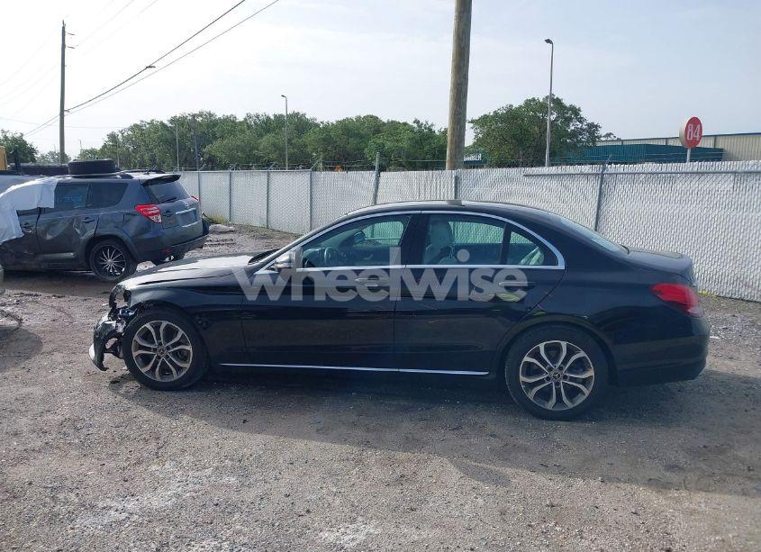 Photo 15 of 2017 Mercedes-benz C 300 LUXURY/SPORT (VIN 55SWF4JB8HU218764)