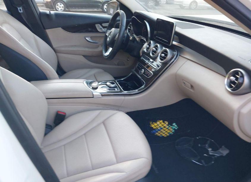 Photo 5 of 2017 Mercedes-benz C 300 LUXURY/SPORT (VIN 55SWF4JB8HU226668)