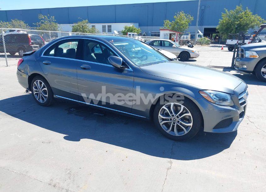 2017 Mercedes-benz C 300 LUXURY/SPORT (VIN 55SWF4JB8HU233507) main photo