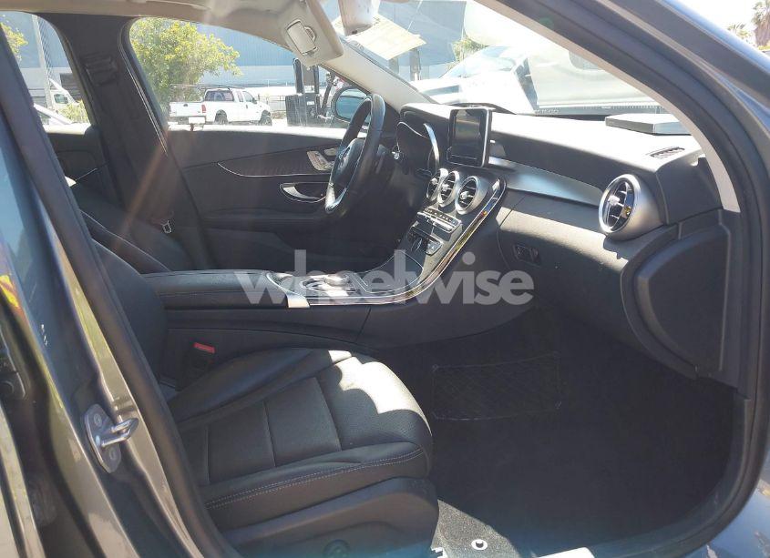 Photo 5 of 2017 Mercedes-benz C 300 LUXURY/SPORT (VIN 55SWF4JB8HU233507)