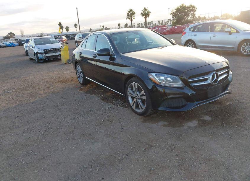 2017 Mercedes-benz C 300 LUXURY/SPORT (VIN 55SWF4JB8HU233703) main photo