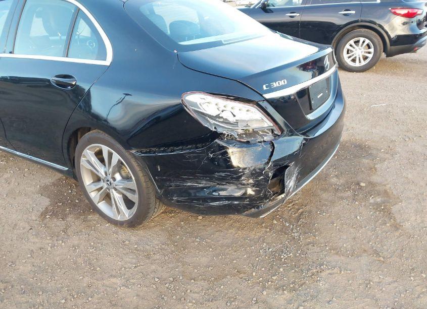 Photo 6 of 2017 Mercedes-benz C 300 LUXURY/SPORT (VIN 55SWF4JB8HU233703)