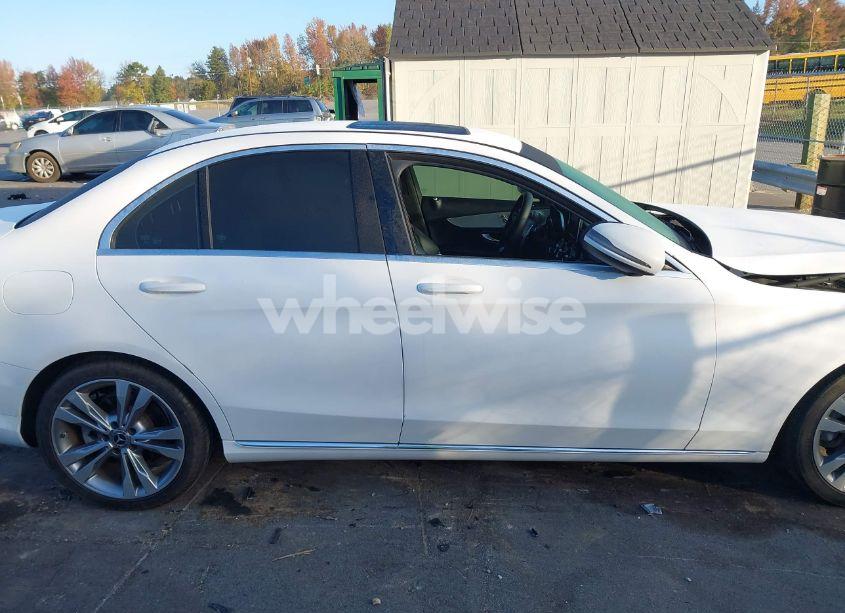 Photo 13 of 2018 Mercedes-benz C 300 (VIN 55SWF4JB8JU250569)