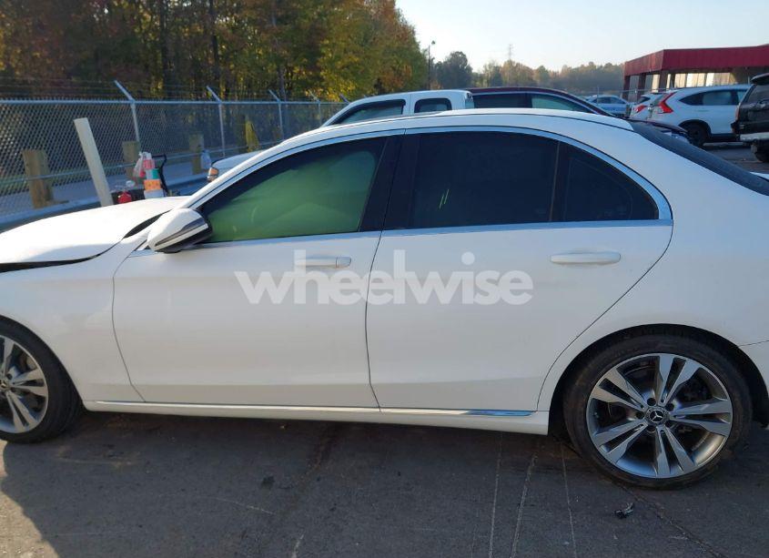 Photo 14 of 2018 Mercedes-benz C 300 (VIN 55SWF4JB8JU250569)
