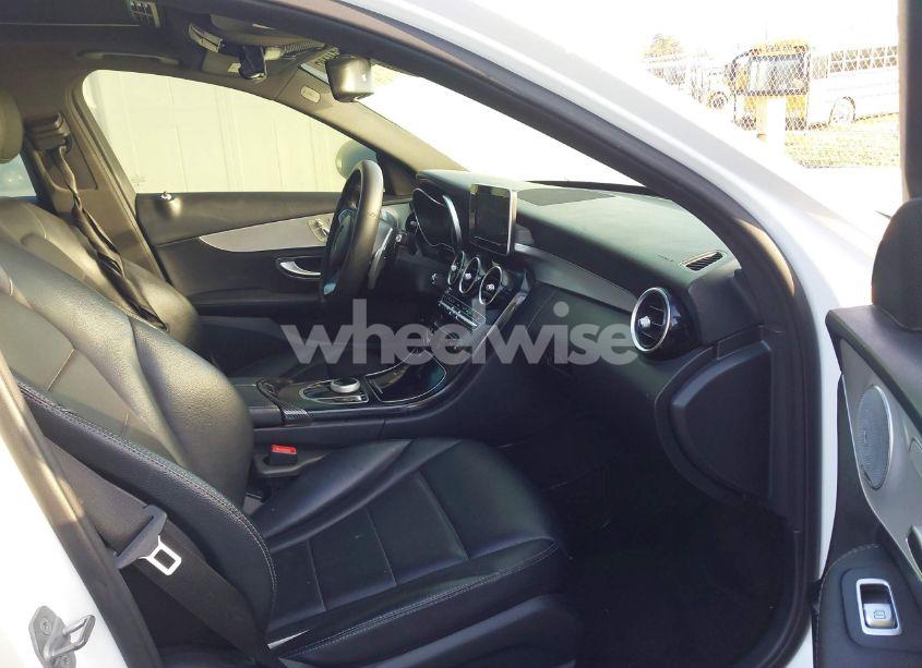 Photo 5 of 2018 Mercedes-benz C 300 (VIN 55SWF4JB8JU250569)